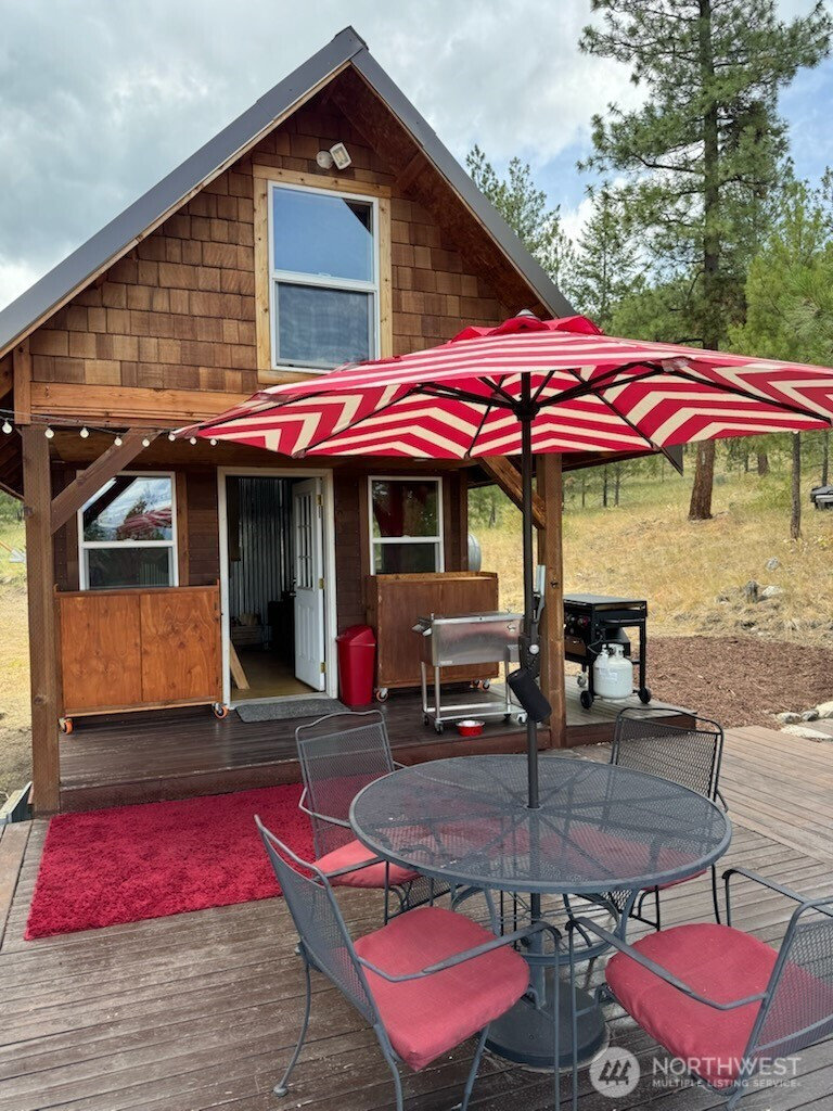 330 Bench Creek Road, Tonasket, WA 98855