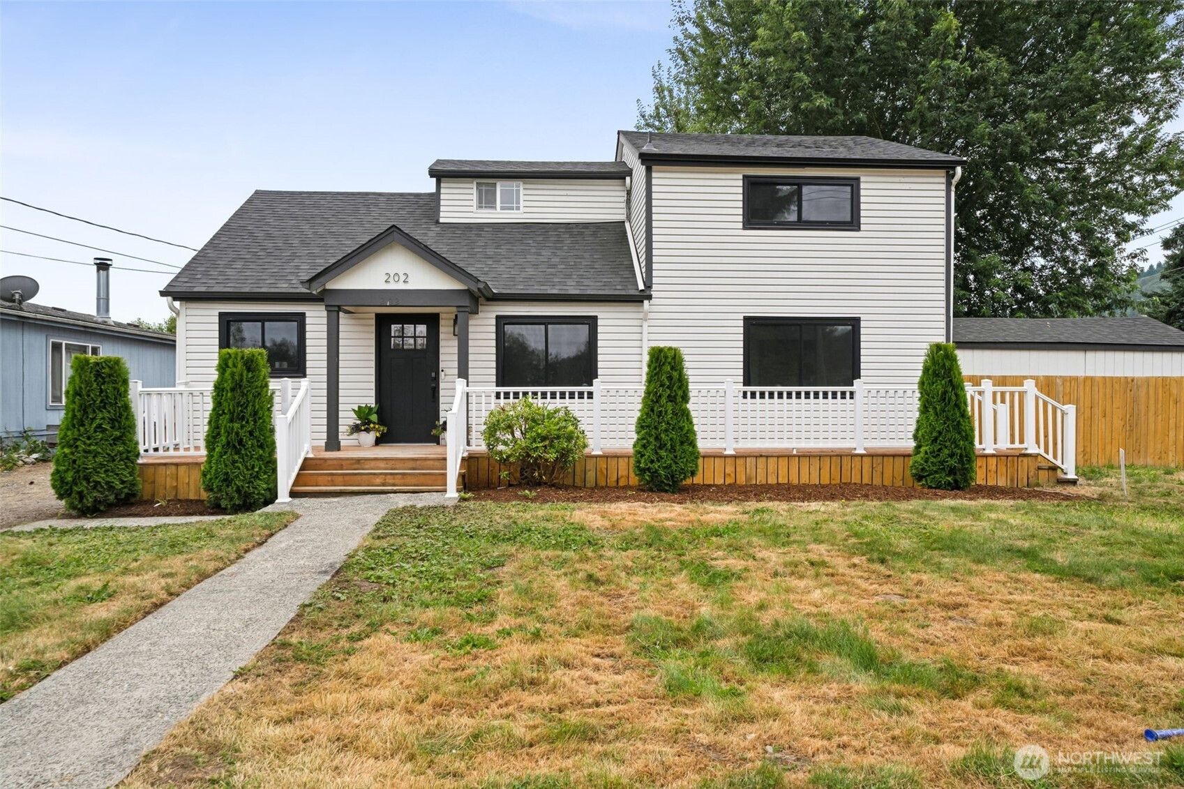 202 11th Avenue N, Algona, WA 98001