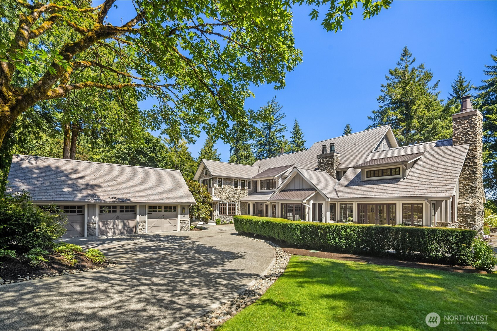 10218 Affirmed Lane NE, Bainbridge Island, WA 98110