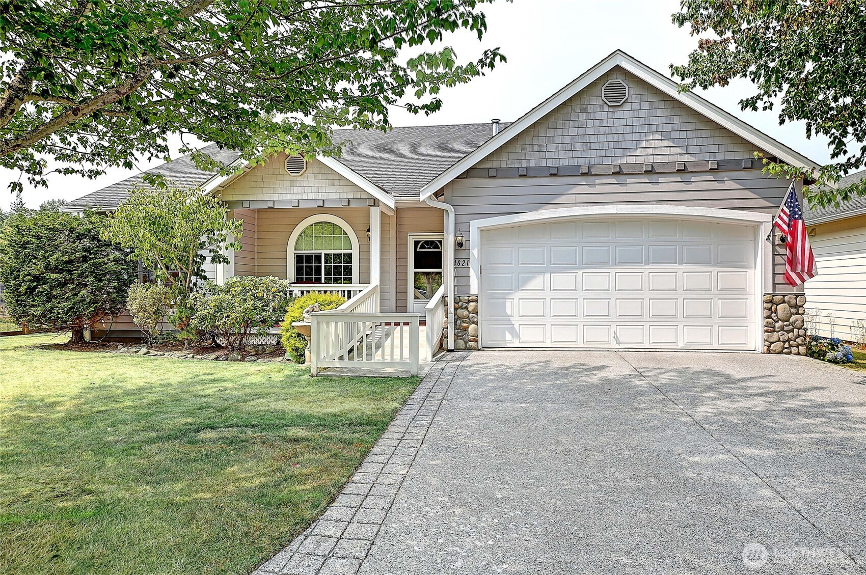 4621 Bedford Ave, Bellingham, WA 98226