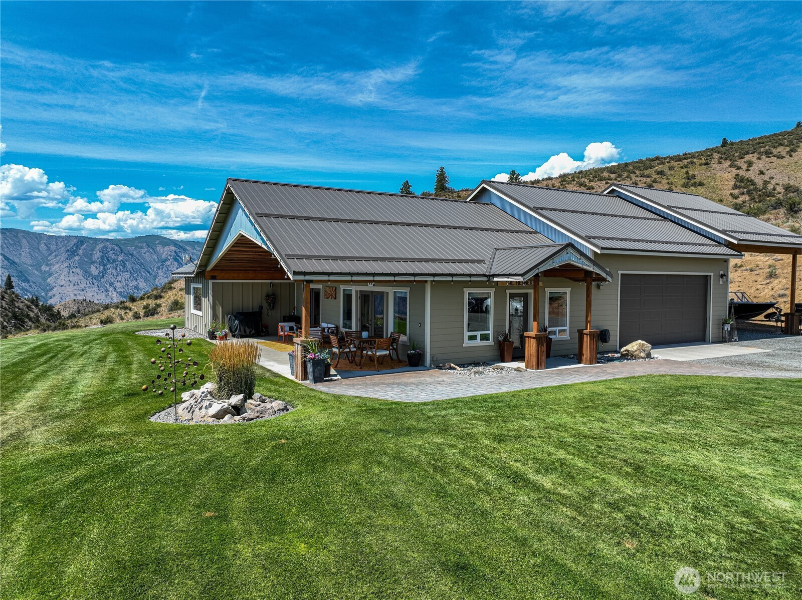 1205 Santana Drive, Manson, WA 98831