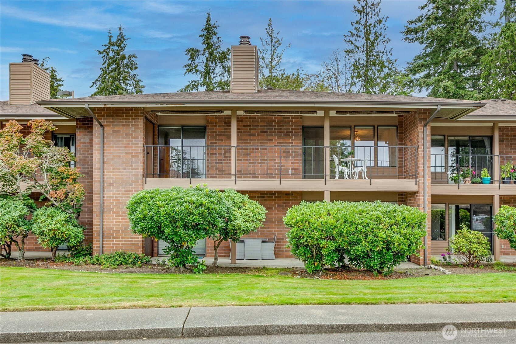 8106 53rd Avenue W, Mukilteo, WA 98275