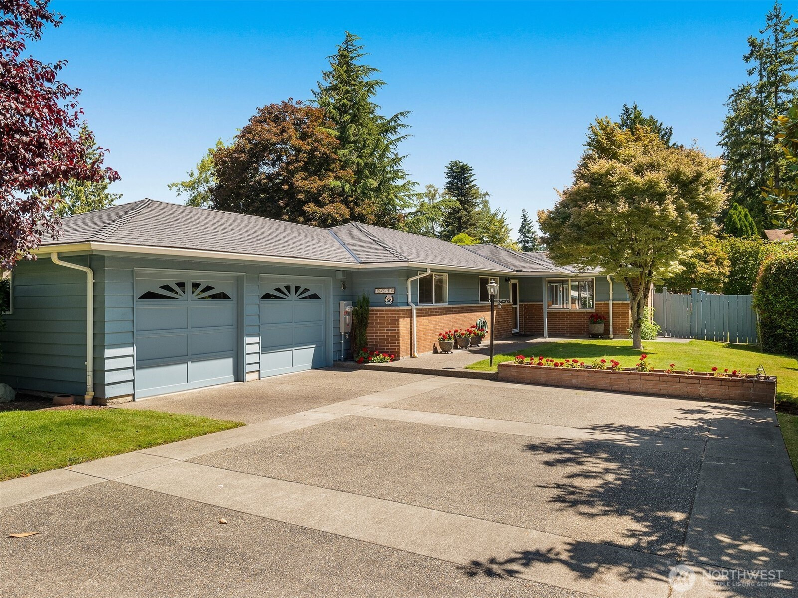 13316 15th Avenue NE, Seattle, WA 98125