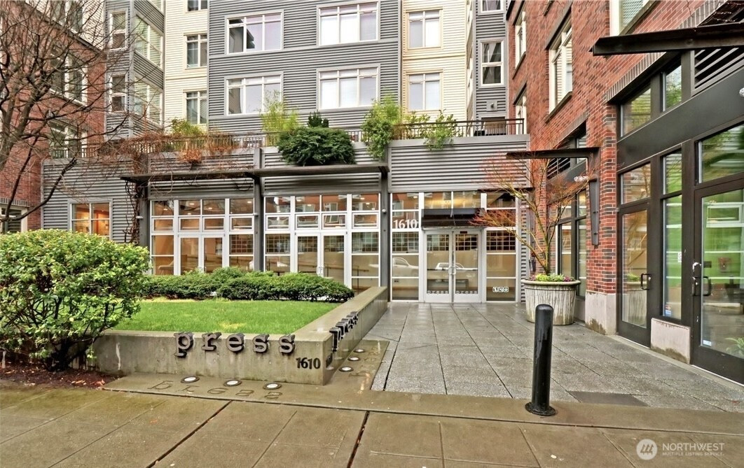 1610 Belmont Avenue, Seattle, WA 98122