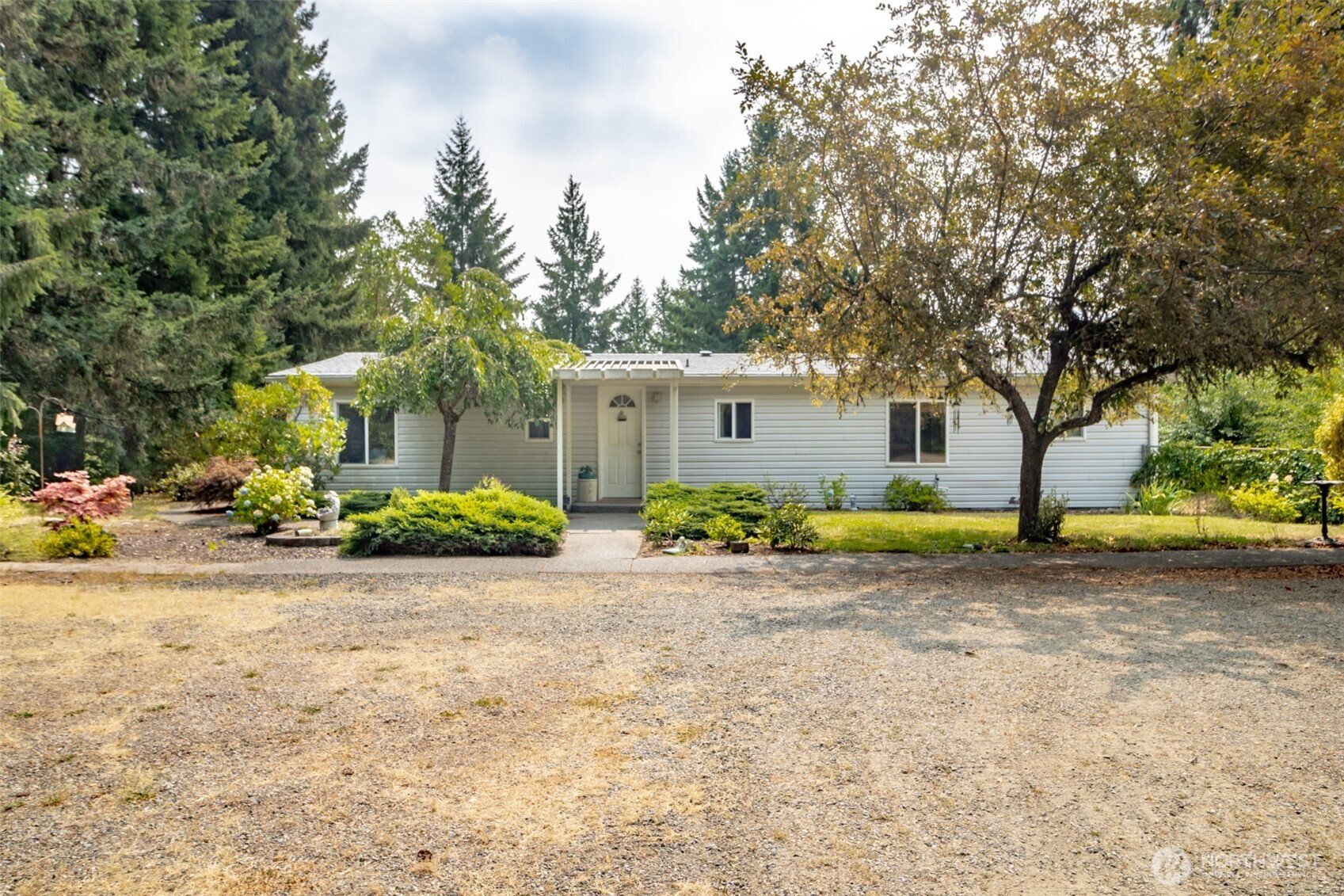 500 NE Larson Lake Road, Belfair, WA 98528