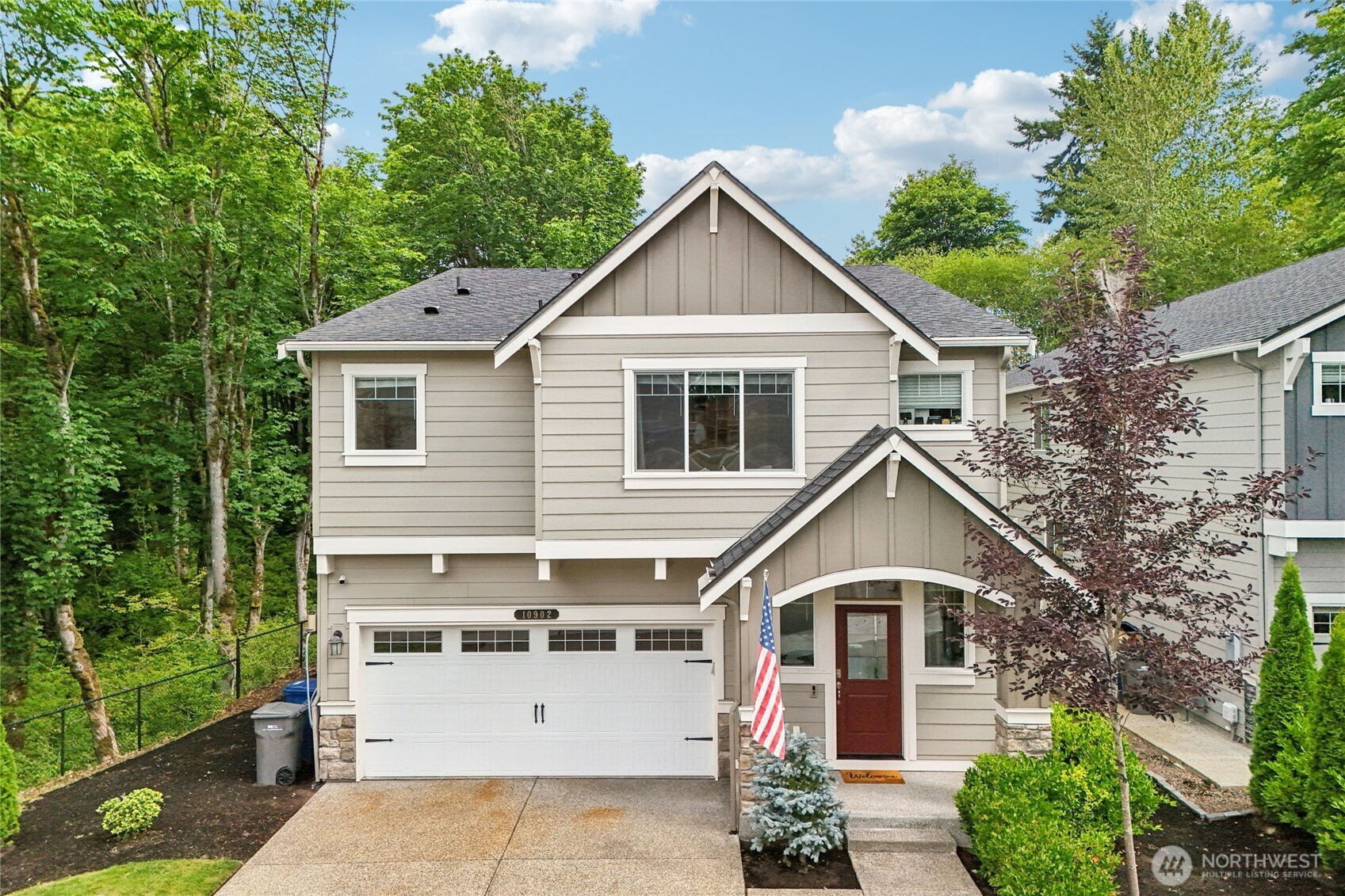 10902 33rd Place NE, Lake Stevens, WA 98258