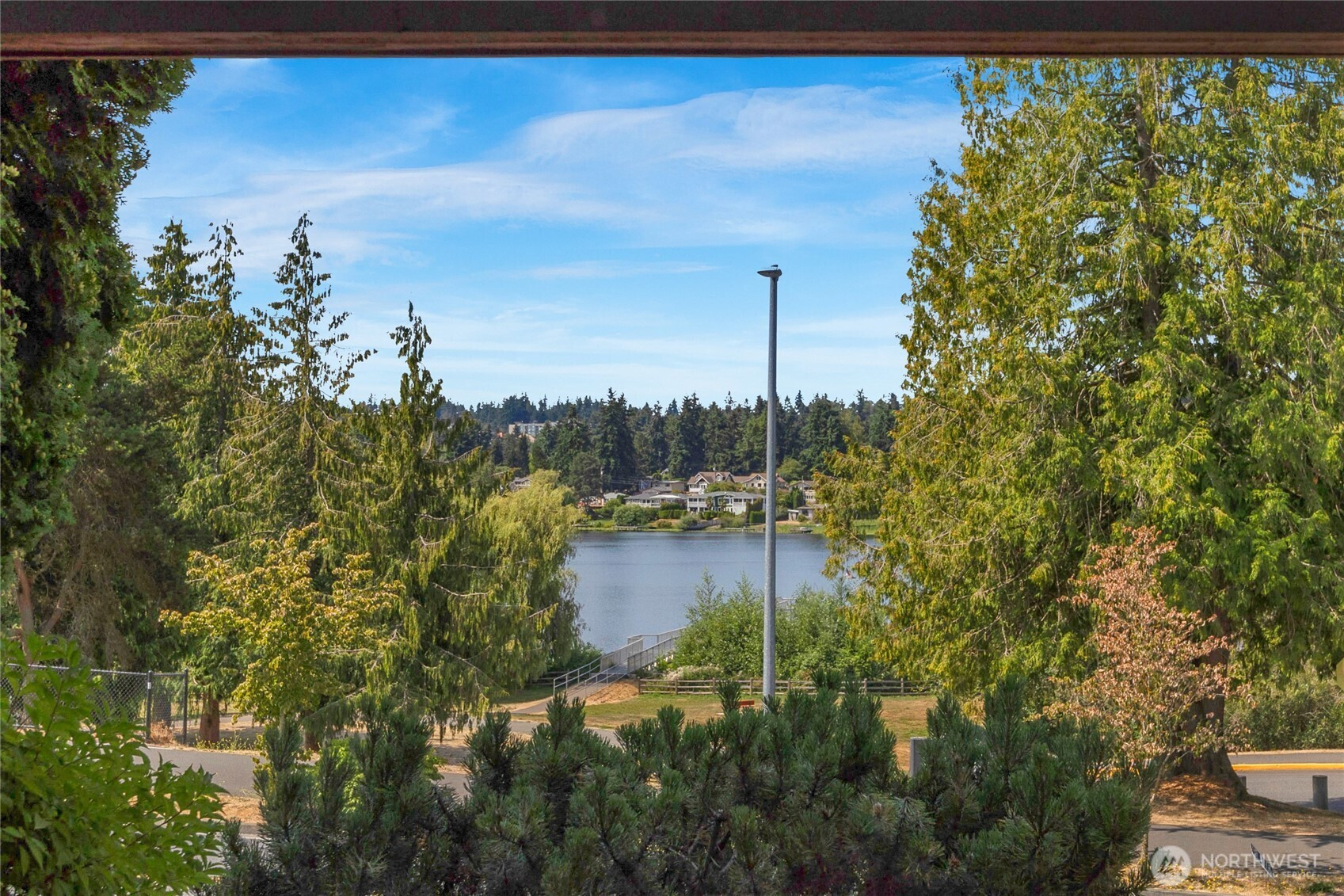 23509 Lakeview Drive, Mountlake Terrace, WA 98403