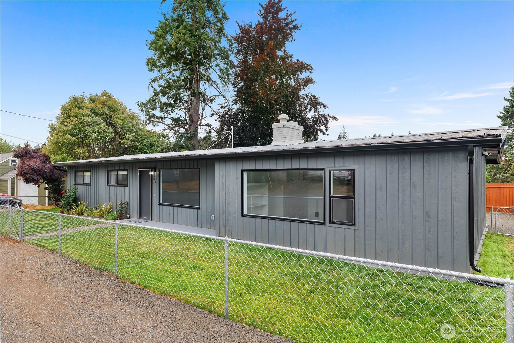236 E Arcadia Avenue, Shelton, WA 98584
