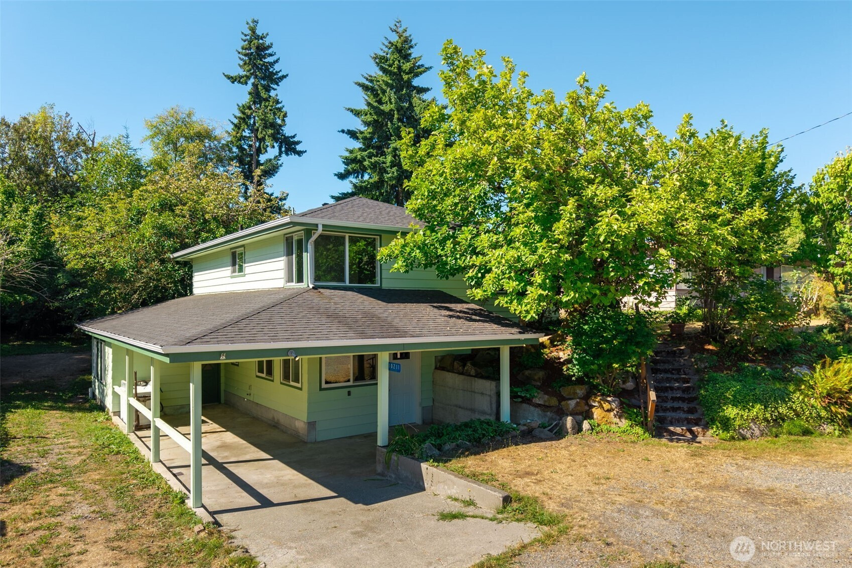 10211 SW Bank Road, Vashon, WA 98070