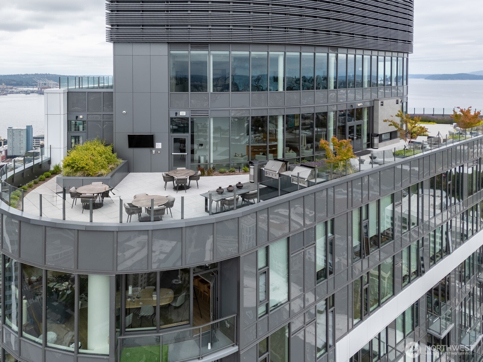 2510 6th Avenue, Seattle, WA 98121