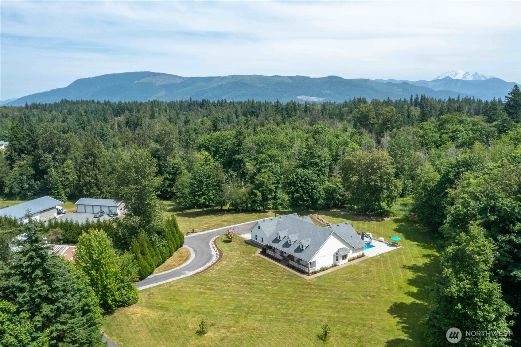 6068 E Hemmi Lane, Bellingham, WA 98226