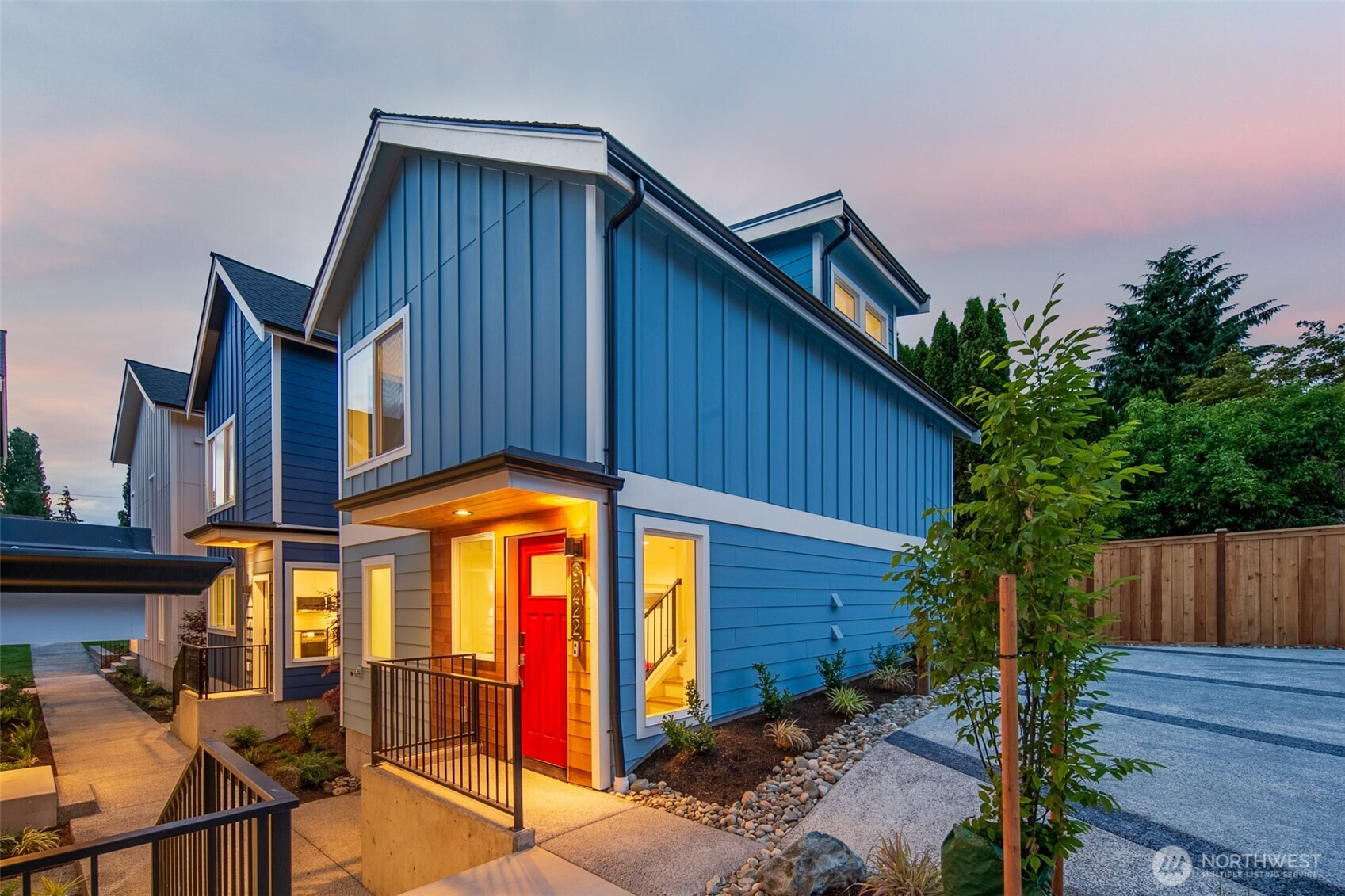 9222 4th Avenue NW, Seattle, WA 98117