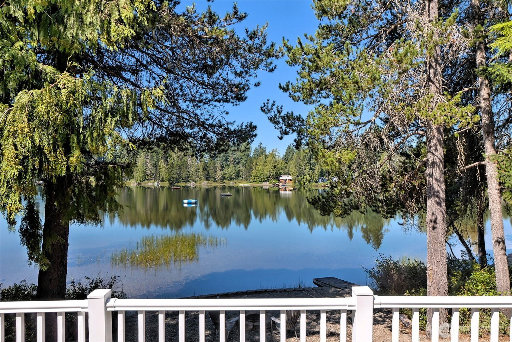 1091 E Trails End Drive, Belfair, WA 98528