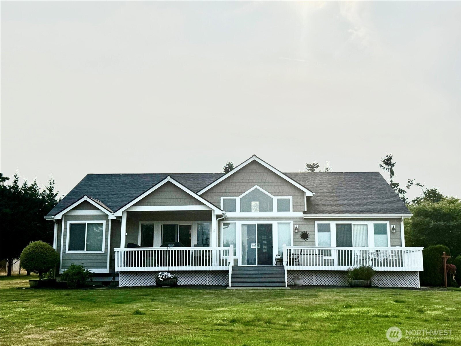 125 Twin View Lane, Winlock, WA 98596