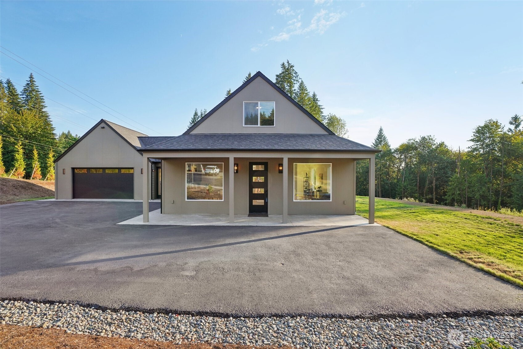 105 Lily Lane, Castle Rock, WA 98611