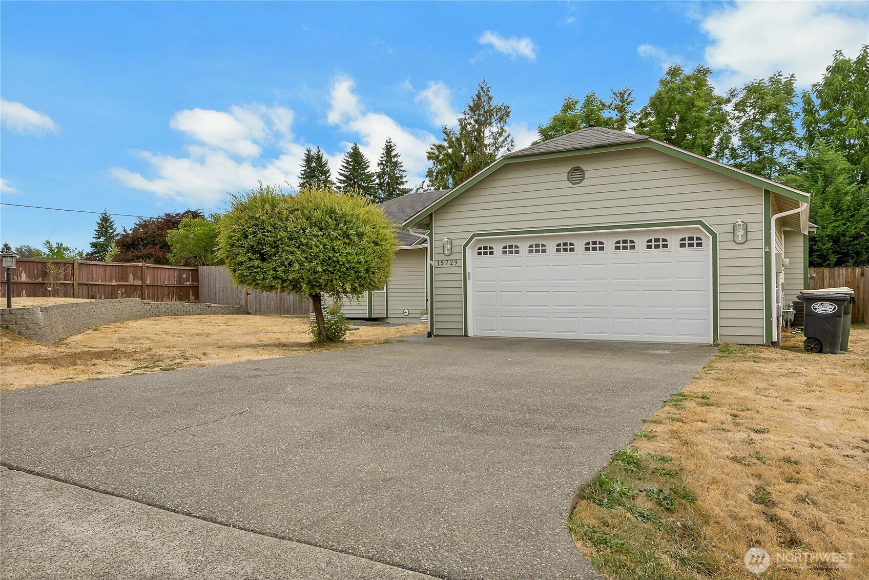 15729 92nd Way SE, Yelm, WA 98597