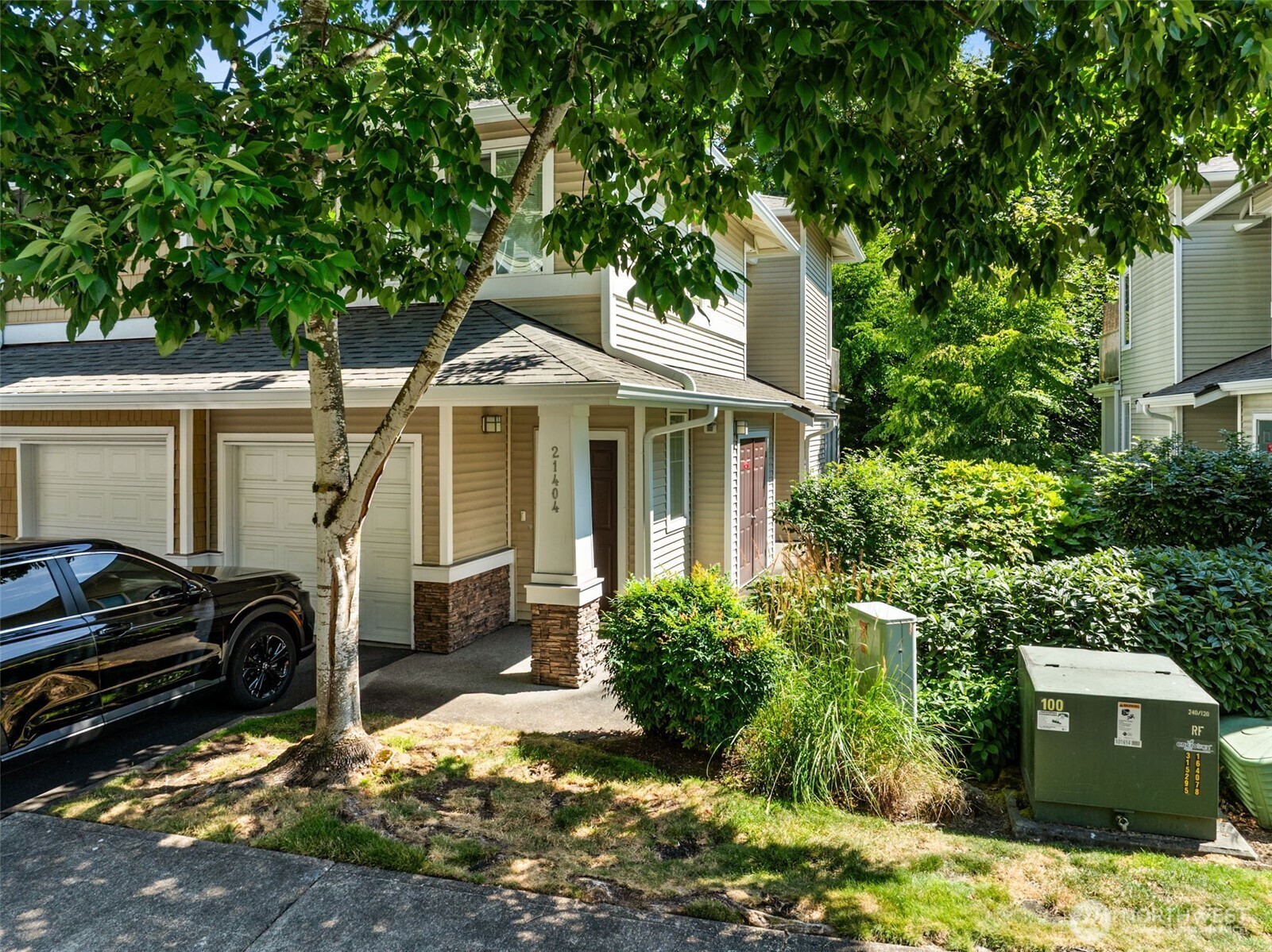 21404 40th Place S, SeaTac, WA 98198