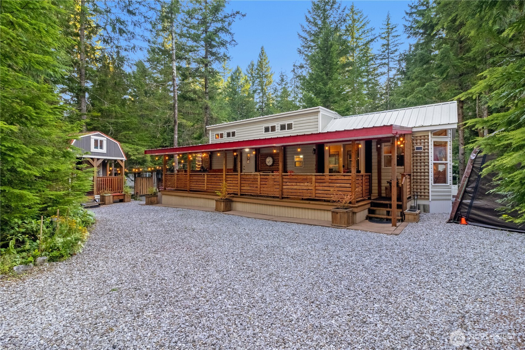 30 4 Drial Loop, Deming, WA 98244