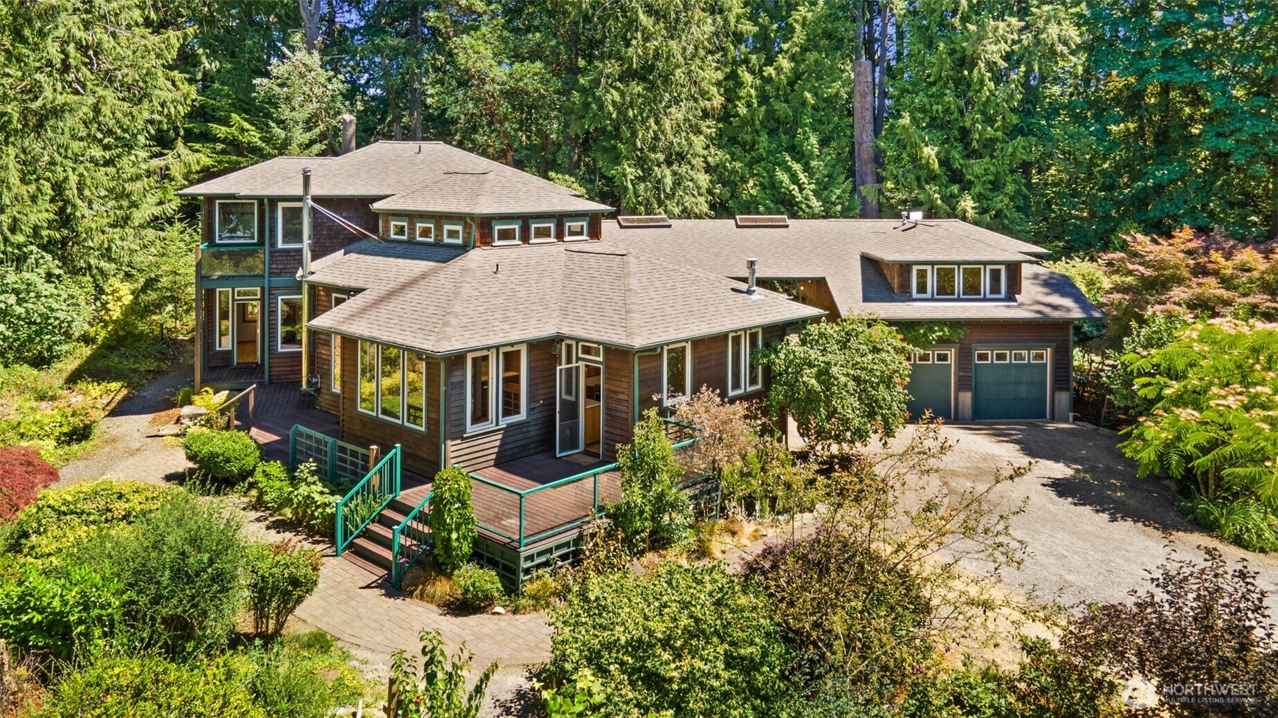 1030 76th Avenue NE, Olympia, WA 98506