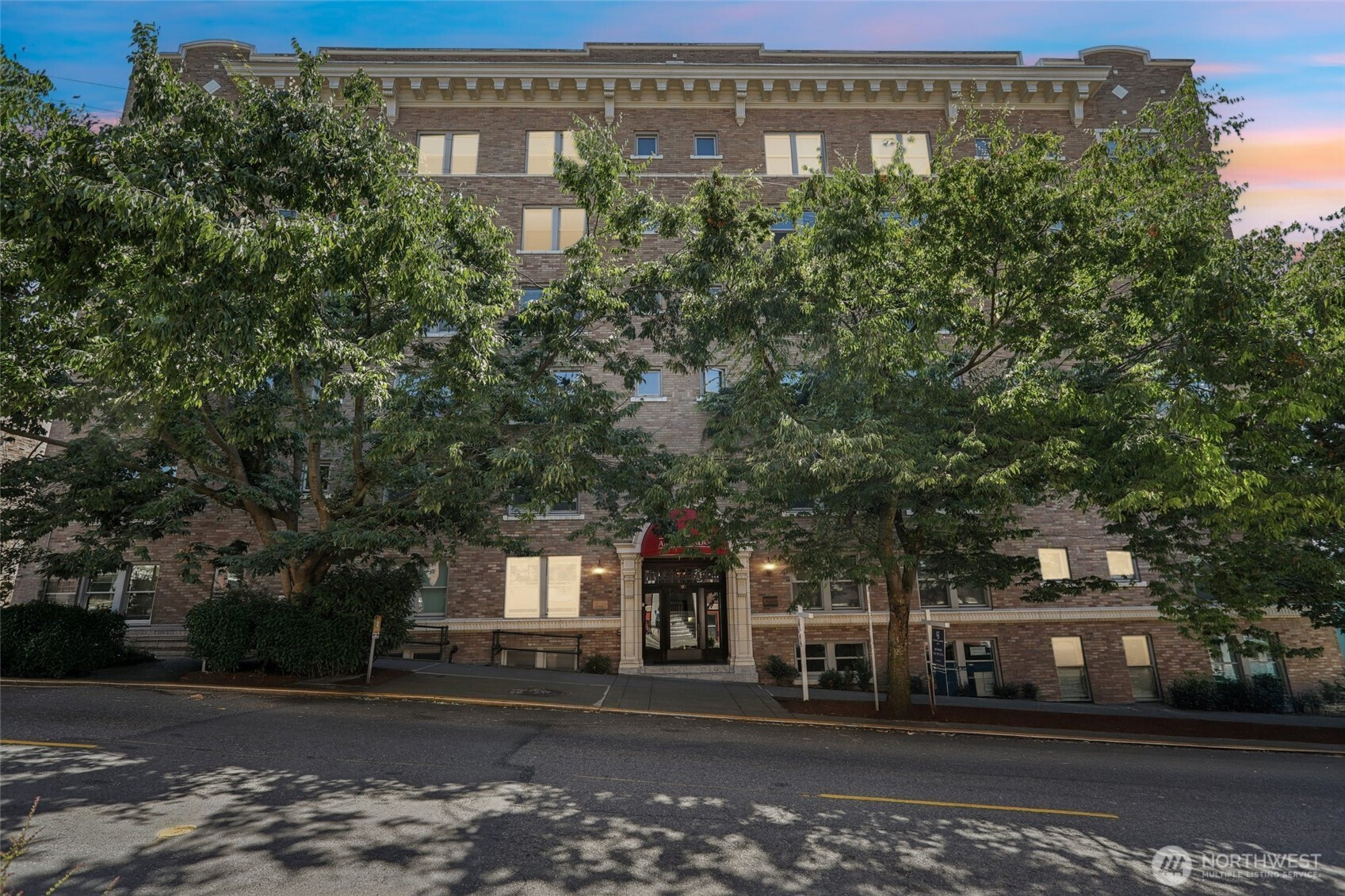 505 E Denny Way Avenue, Seattle, WA 98122