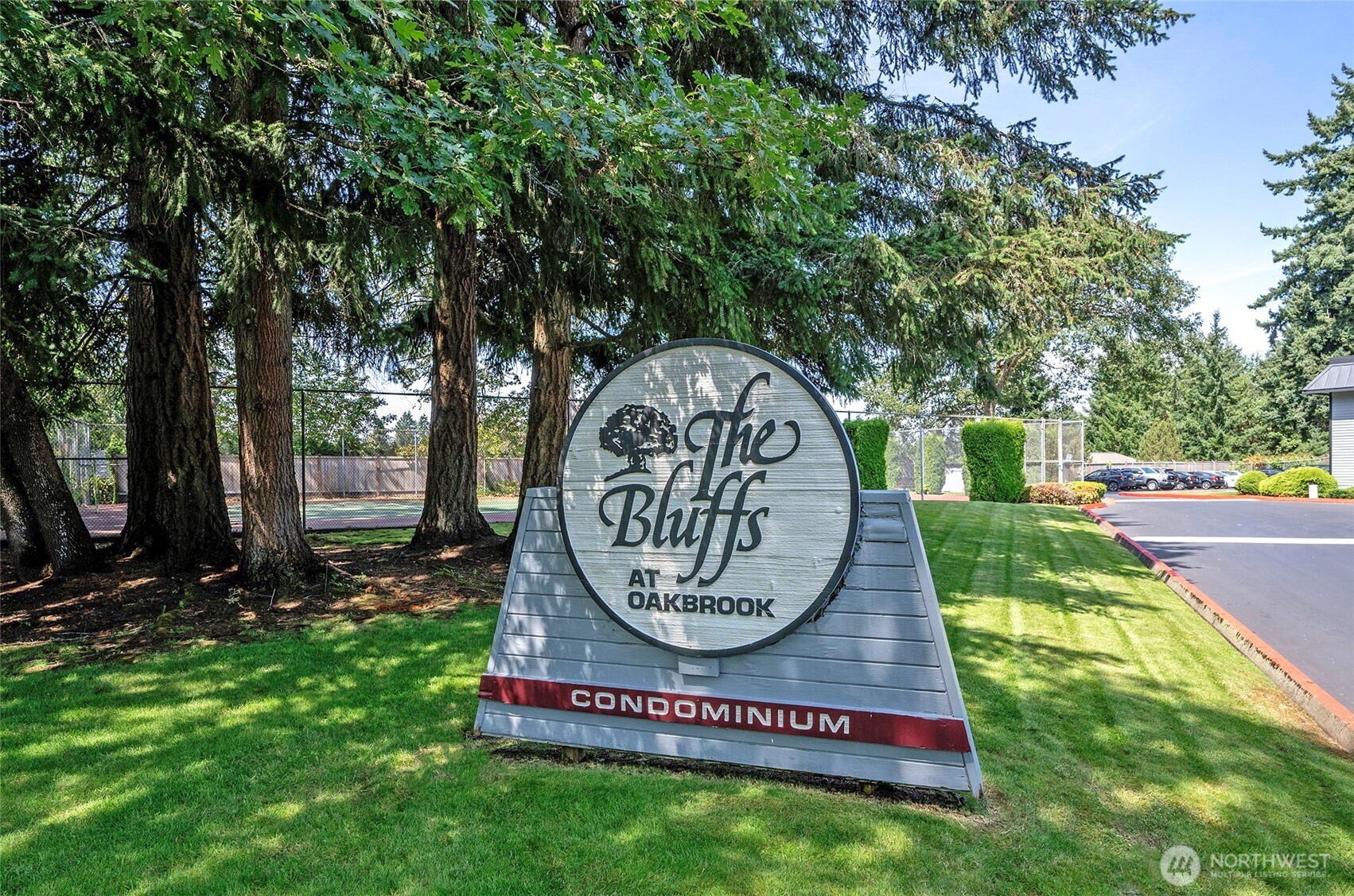 8551 Zircon Drive SW, Lakewood, WA 98498