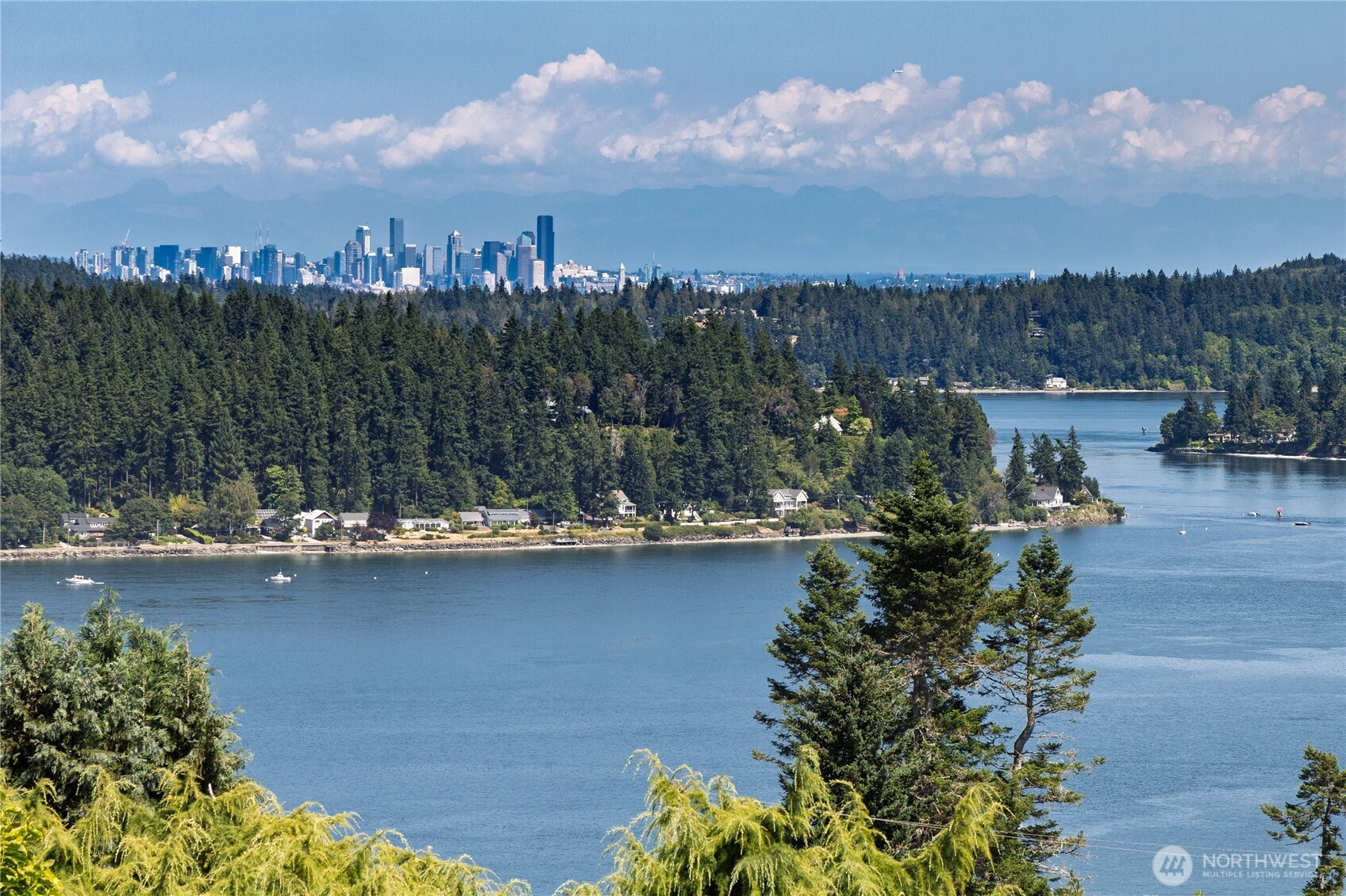 3038 Viewcrest Drive NE, Bremerton, WA 98310