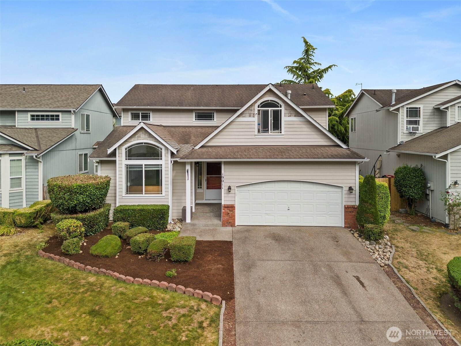 19011 89TH Avenue E, Puyallup, WA 98375