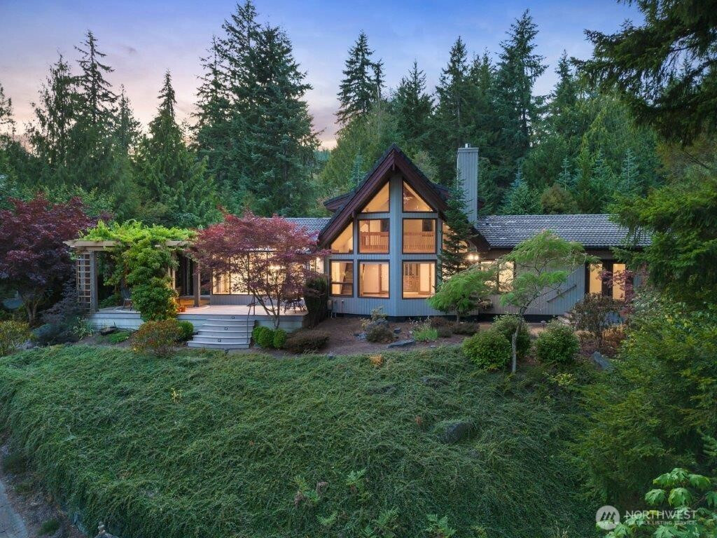 15320 Military Road SE, Tenino, WA 98589