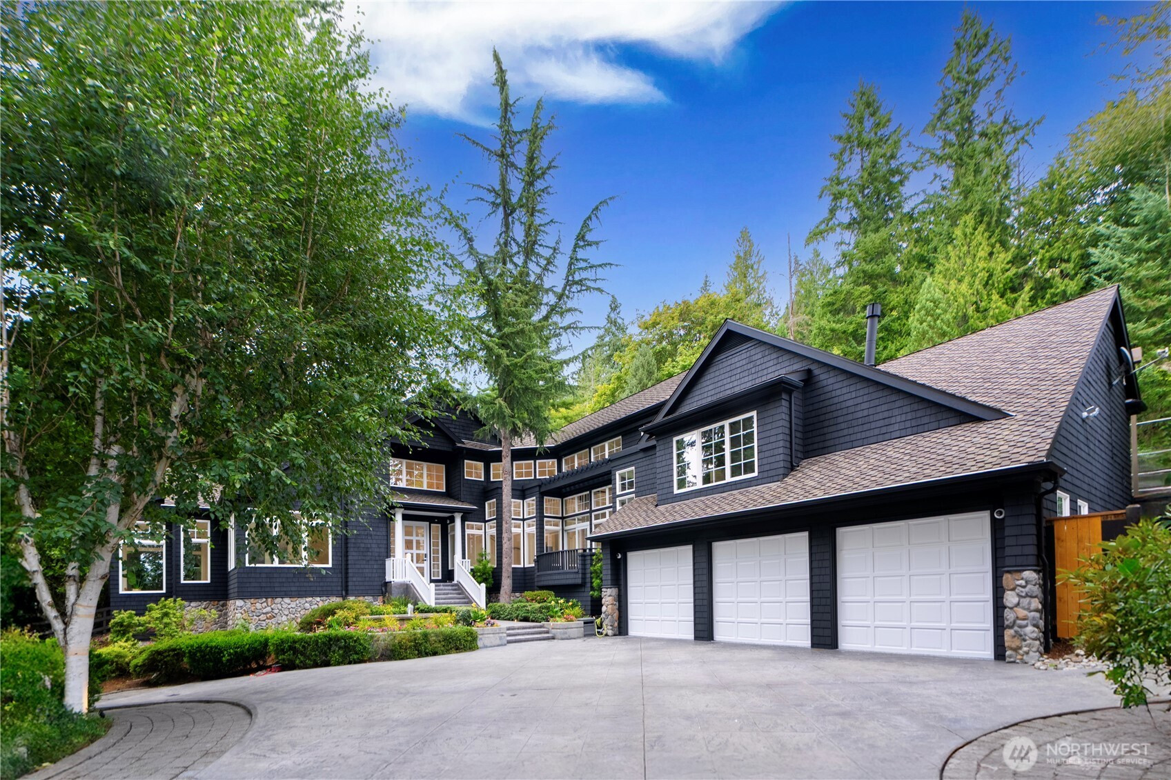 11828 NE 41st Lane, Kirkland, WA 98033