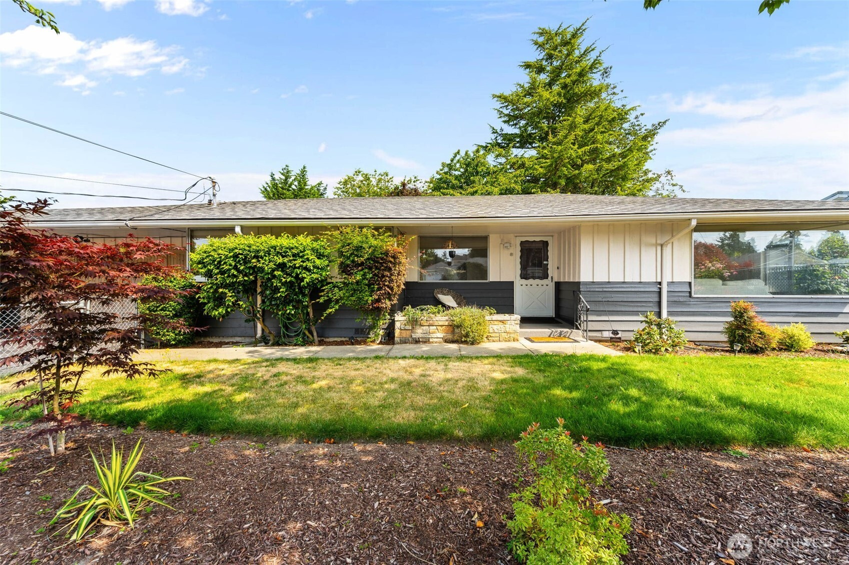 1735 E 65th Street, Tacoma, WA 98404