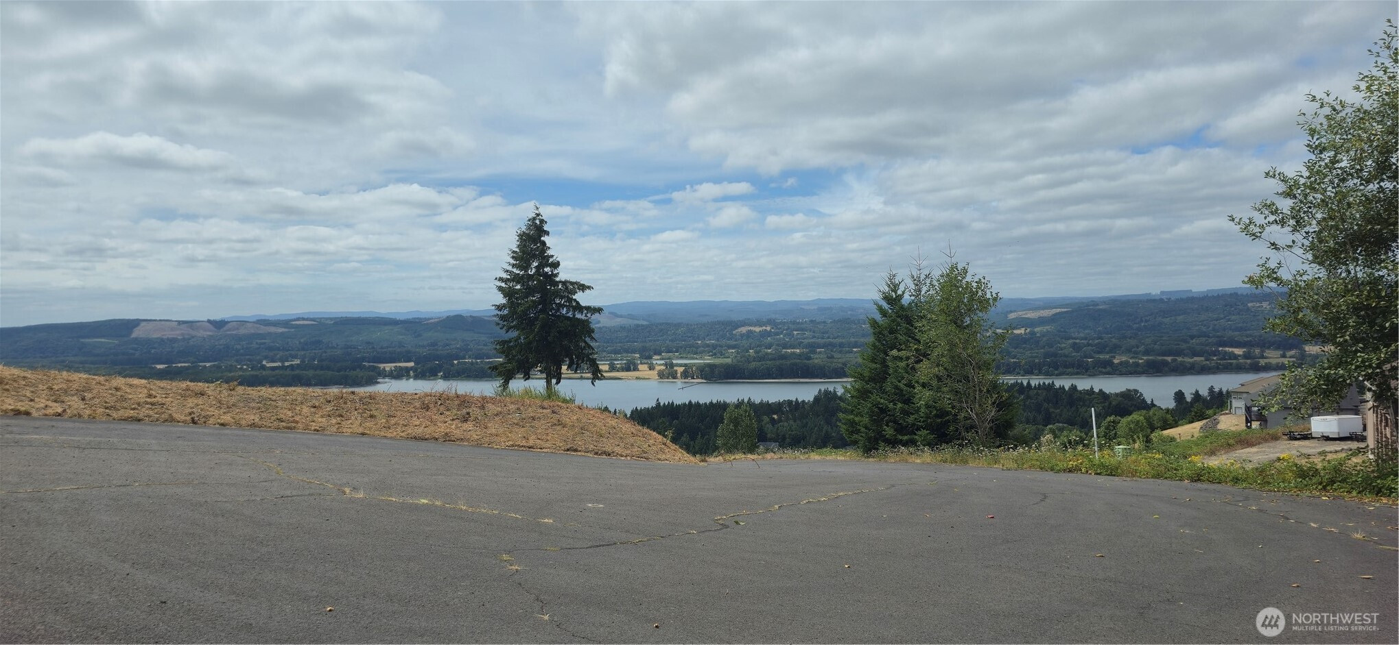 180 Wilson Ridge Road, Kalama, WA 98625