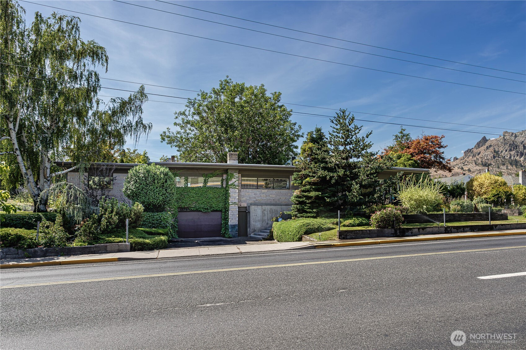 1375 Russell Street, Wenatchee, WA 98801