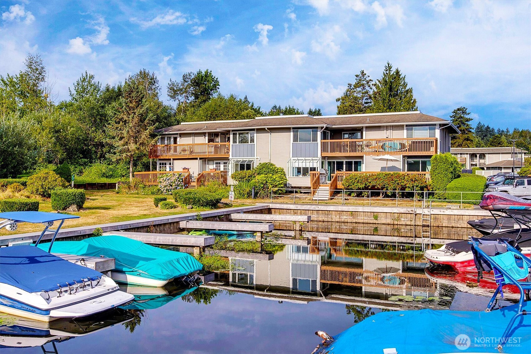 17411 NE 45th Street, Redmond, WA 98052