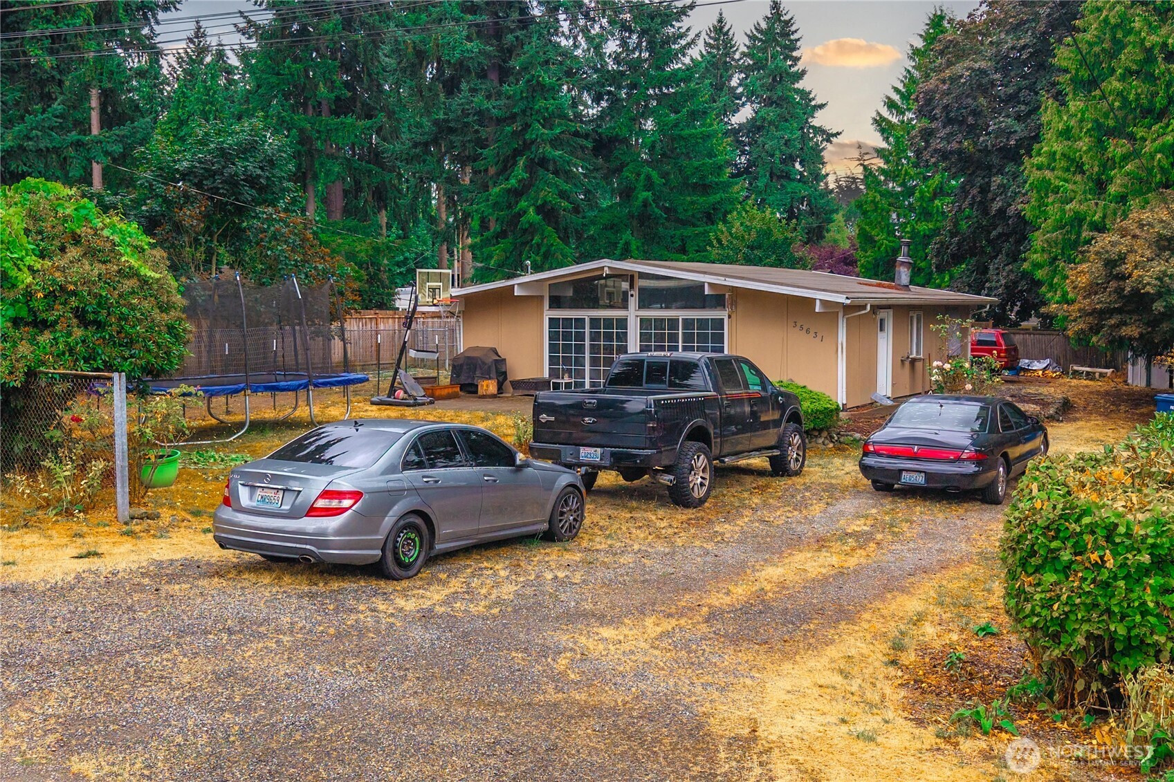 35631 13th Avenue SW, Federal Way, WA 98023