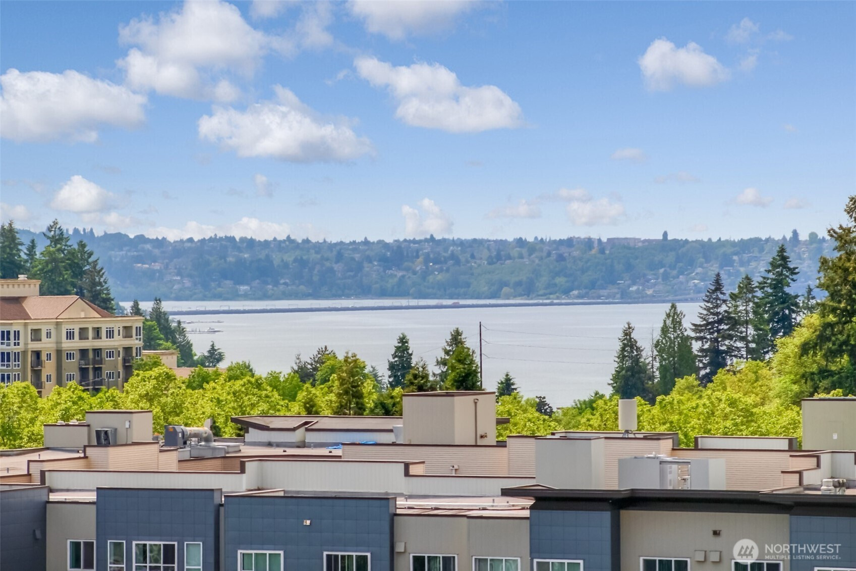 10700 NE 4th Street, Bellevue, WA 98004