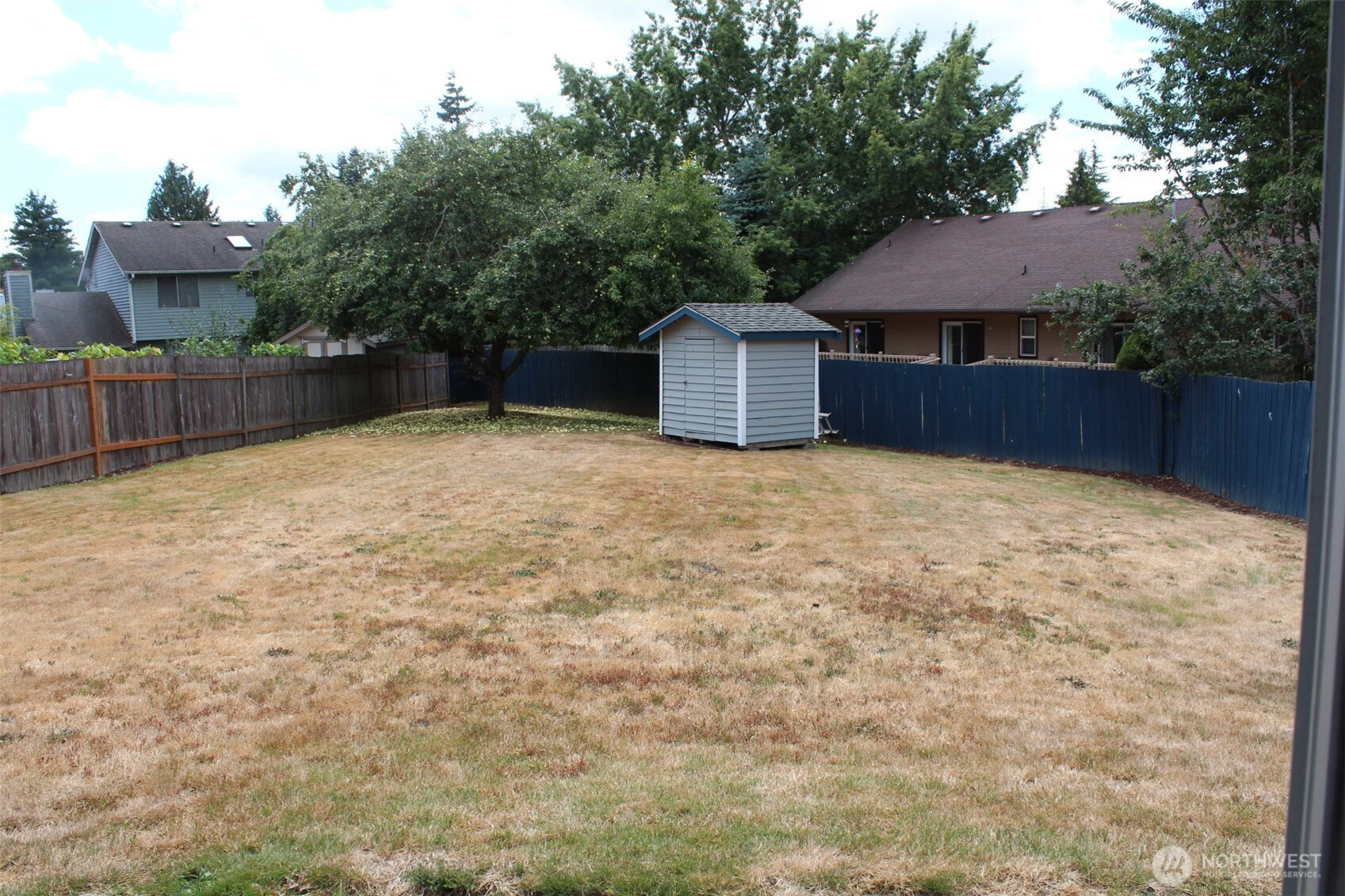 10905 SE 220th Place, Kent, WA 98031