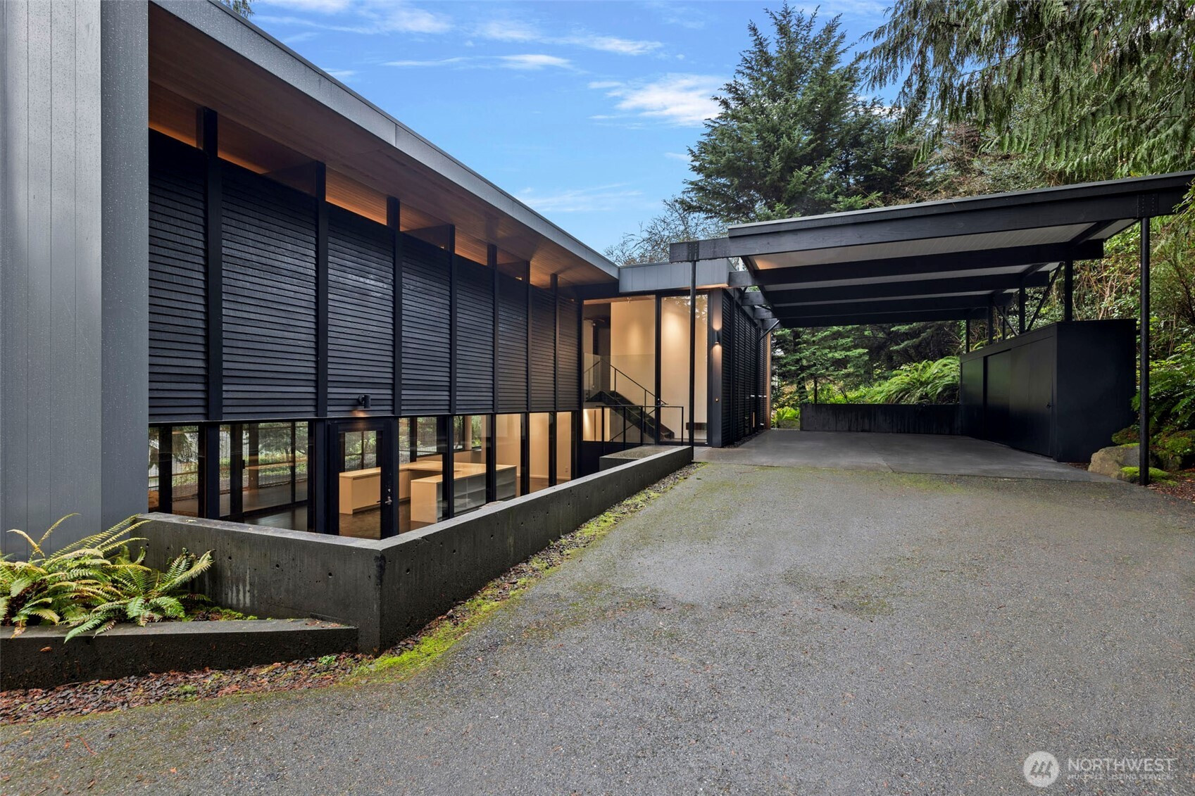 5248 W Mercer Way, Mercer Island, WA 98039