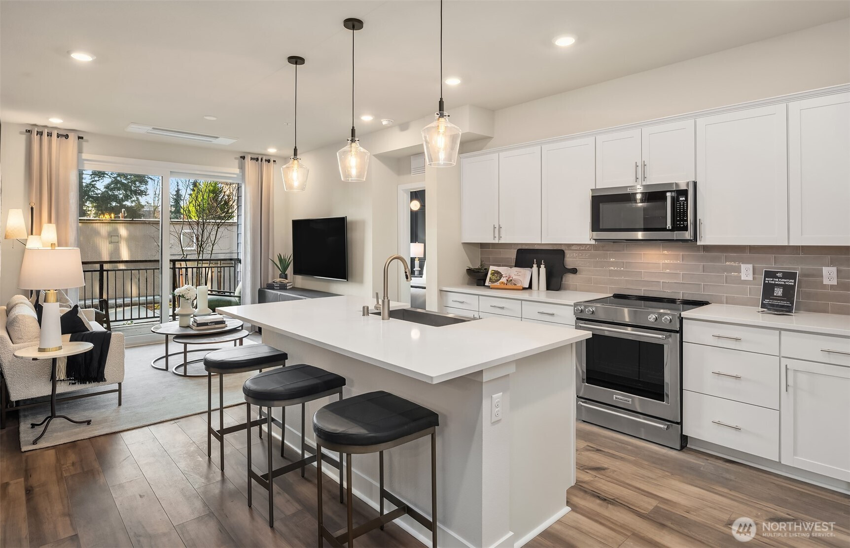 6901 NE 184th Lane, Kenmore, WA 98028