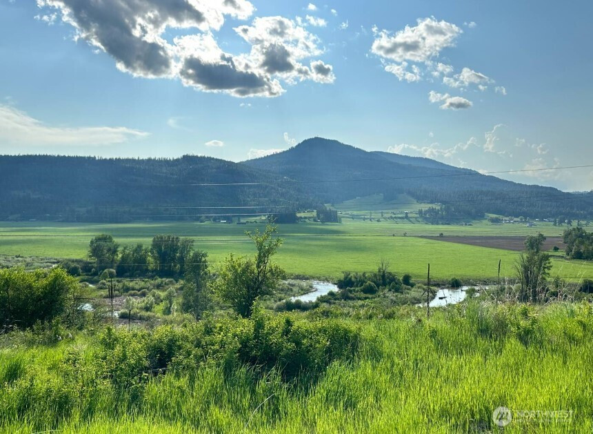 267 B S Hwy 395, Colville, WA 99114