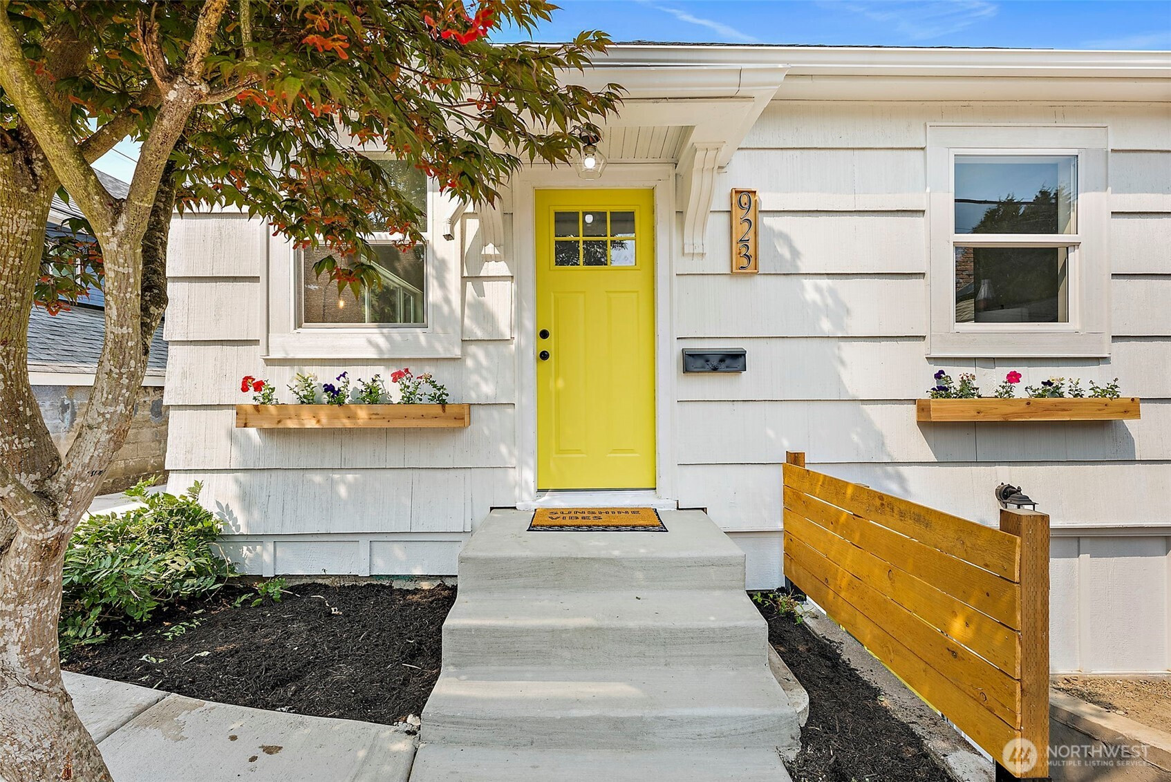 923 Pleasant Ave, Bremerton, WA 98337