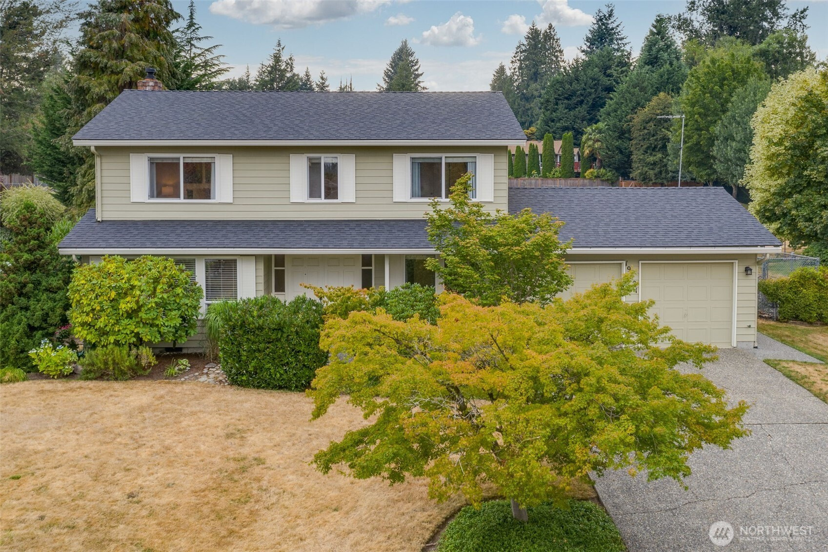 19521 92nd Avenue NE, Bothell, WA 98011