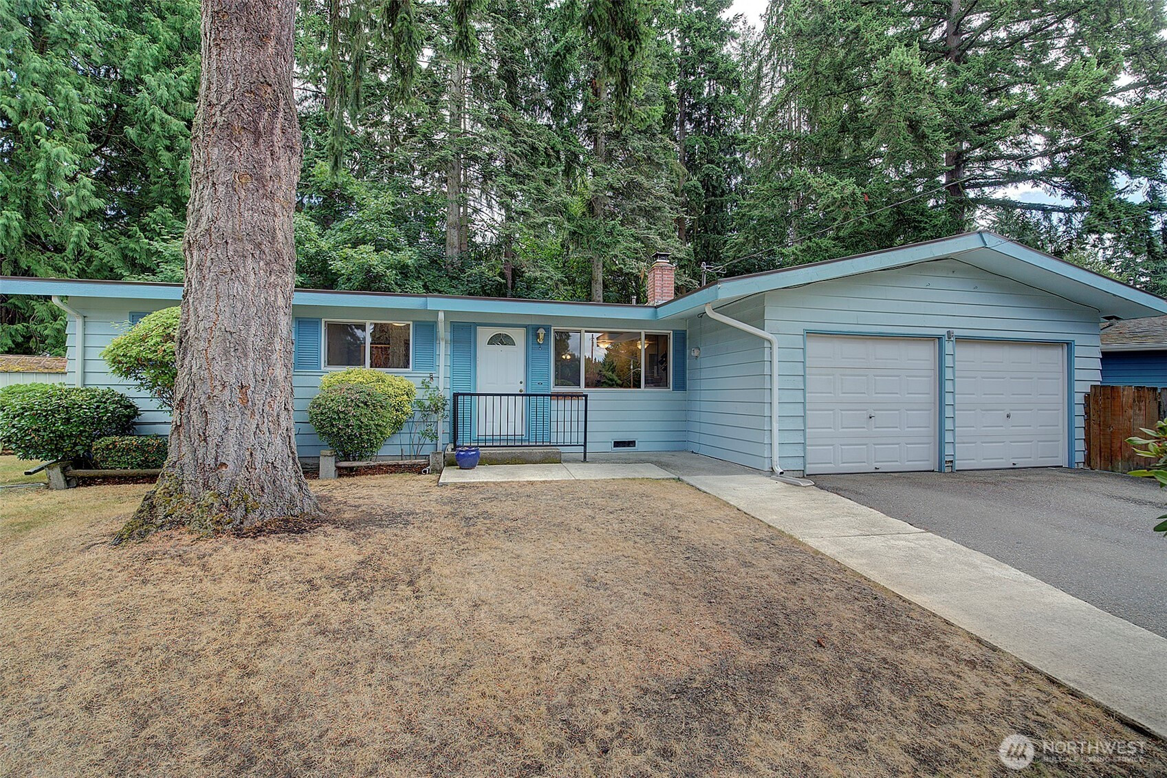 14200 105th Avenue NE, Kirkland, WA 98034