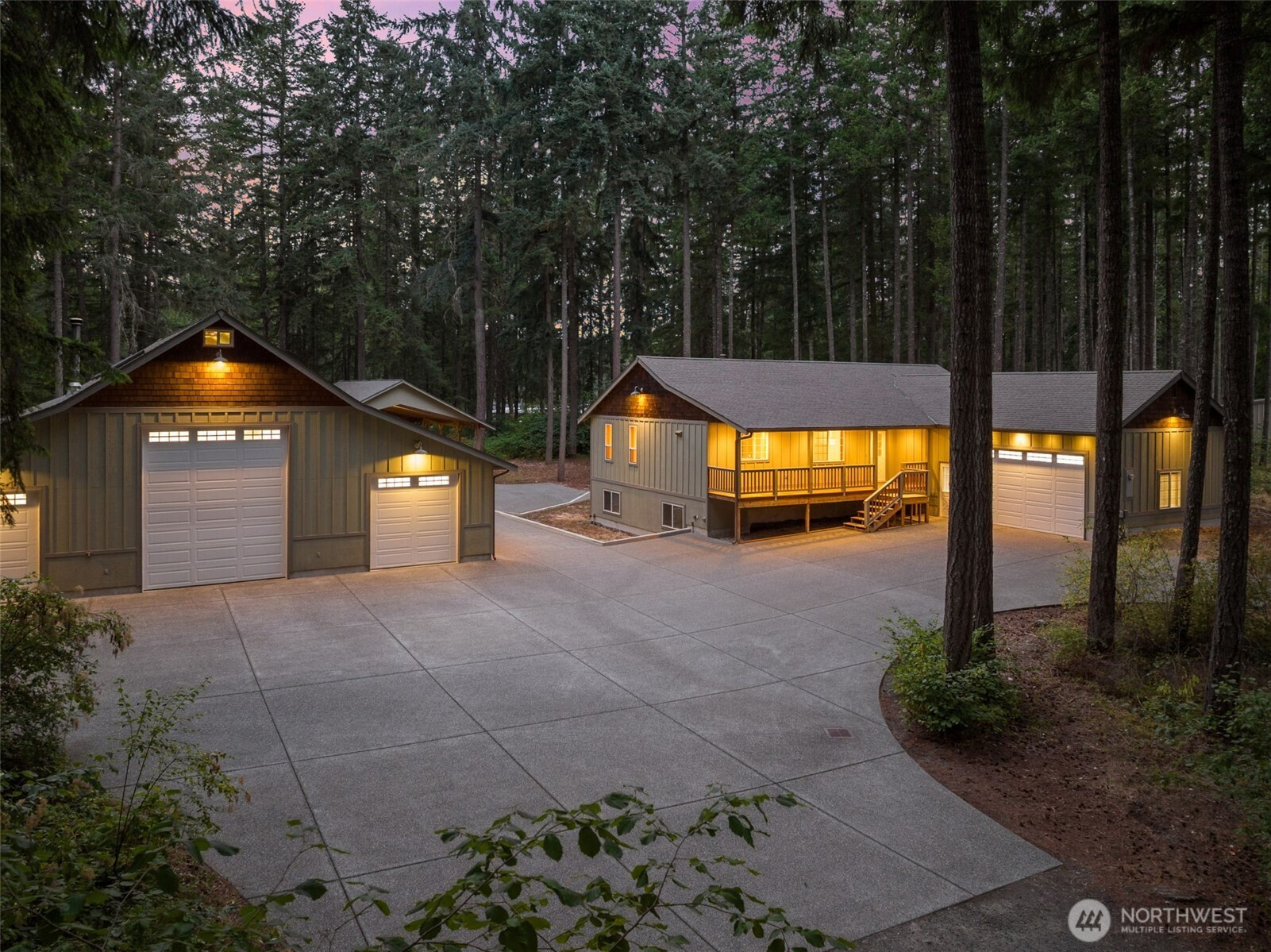 25012 67th Avenue E, Graham, WA 98338