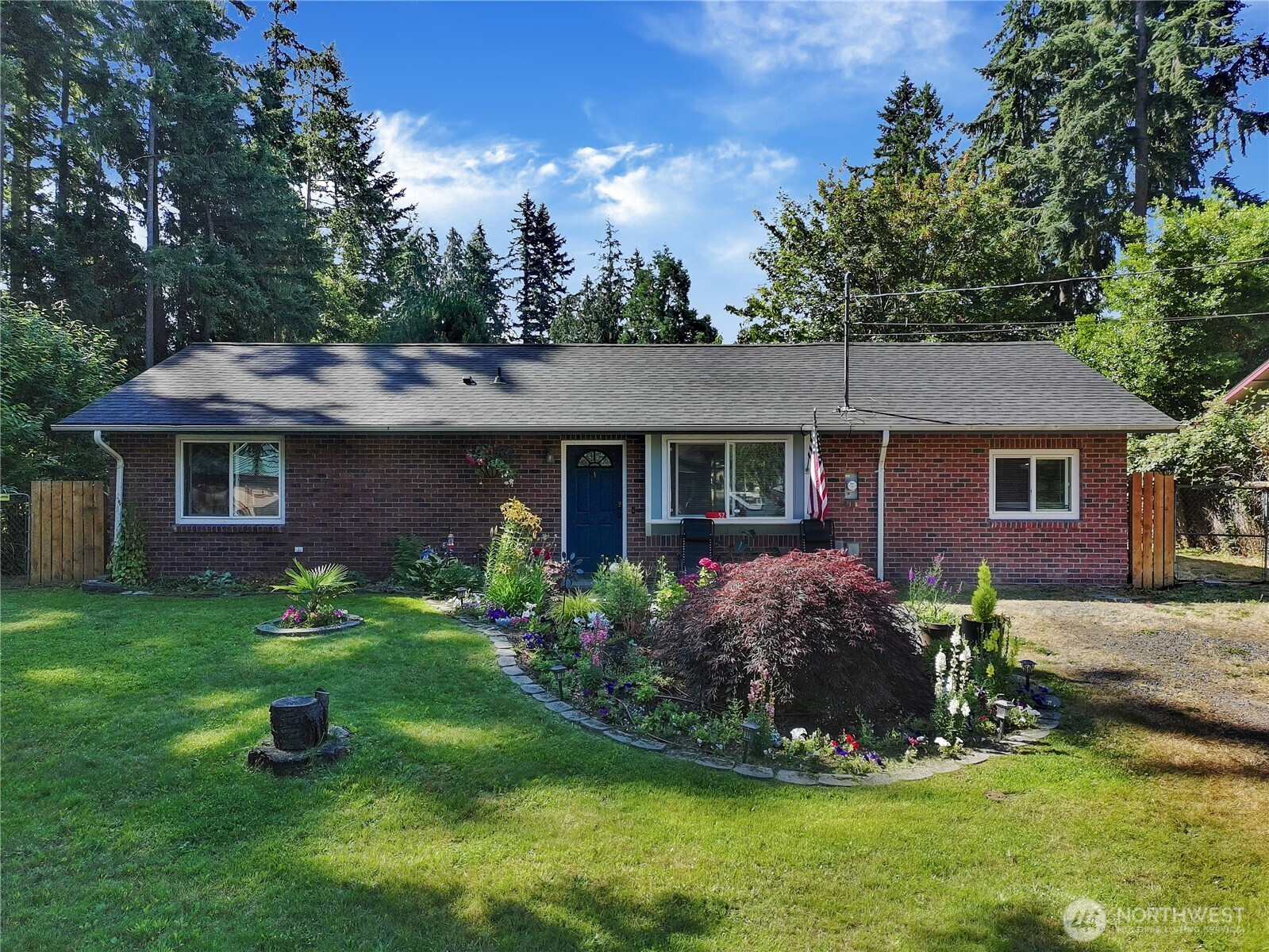 52 E Moore Street, Port Hadlock, WA 98339