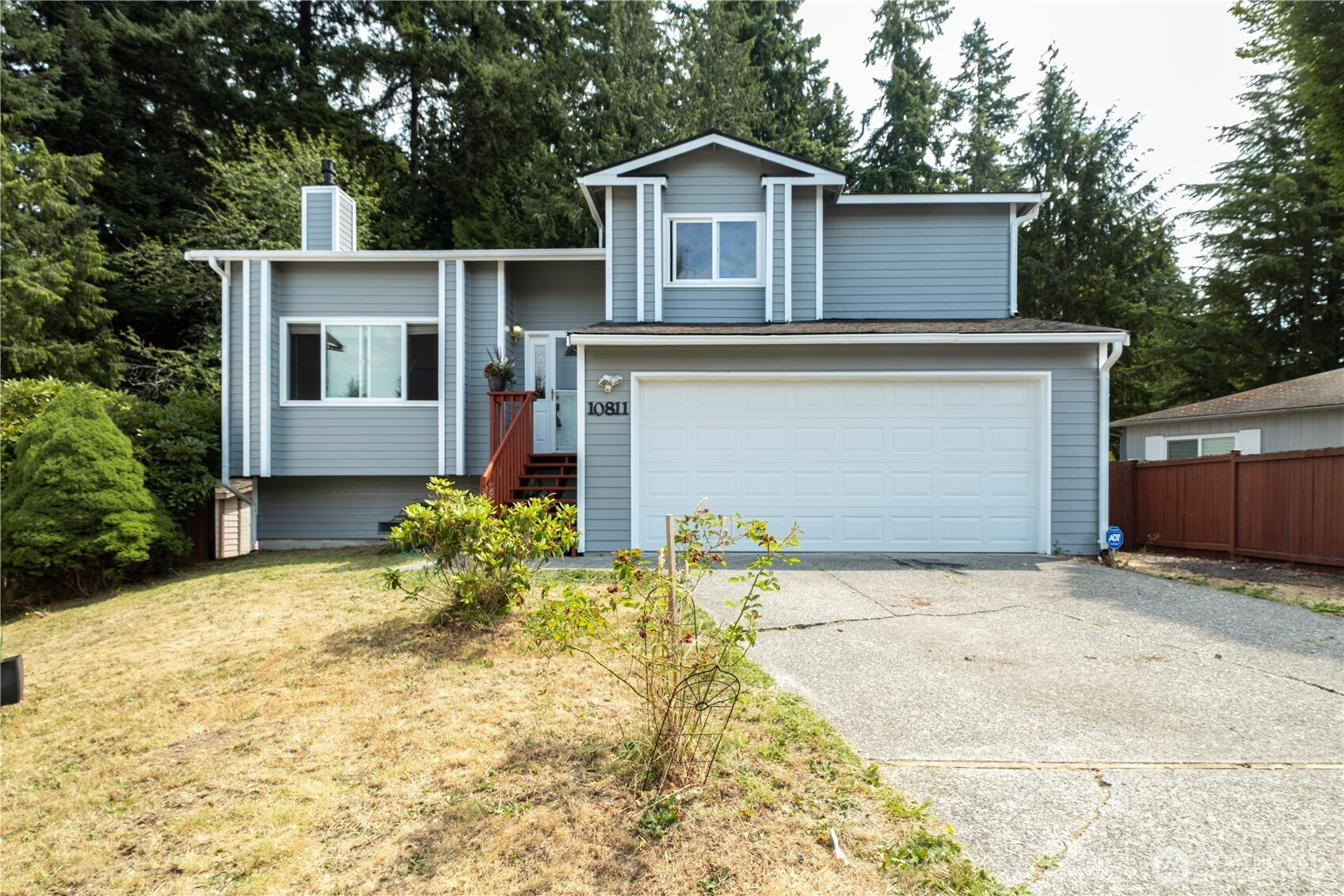 10811 10th Drive SE, Everett, WA 98208