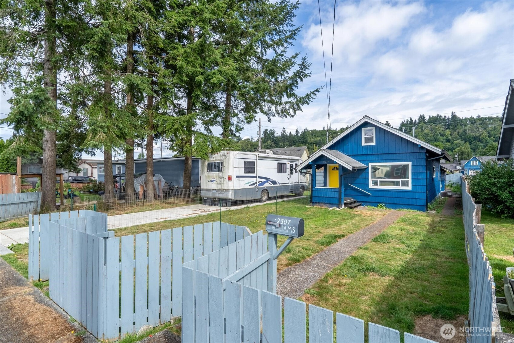 2307 Aberdeen Ave, Hoquiam, WA 98550