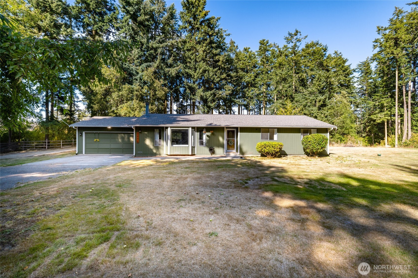 2270 Wellman Place, Oak Harbor, WA 98277
