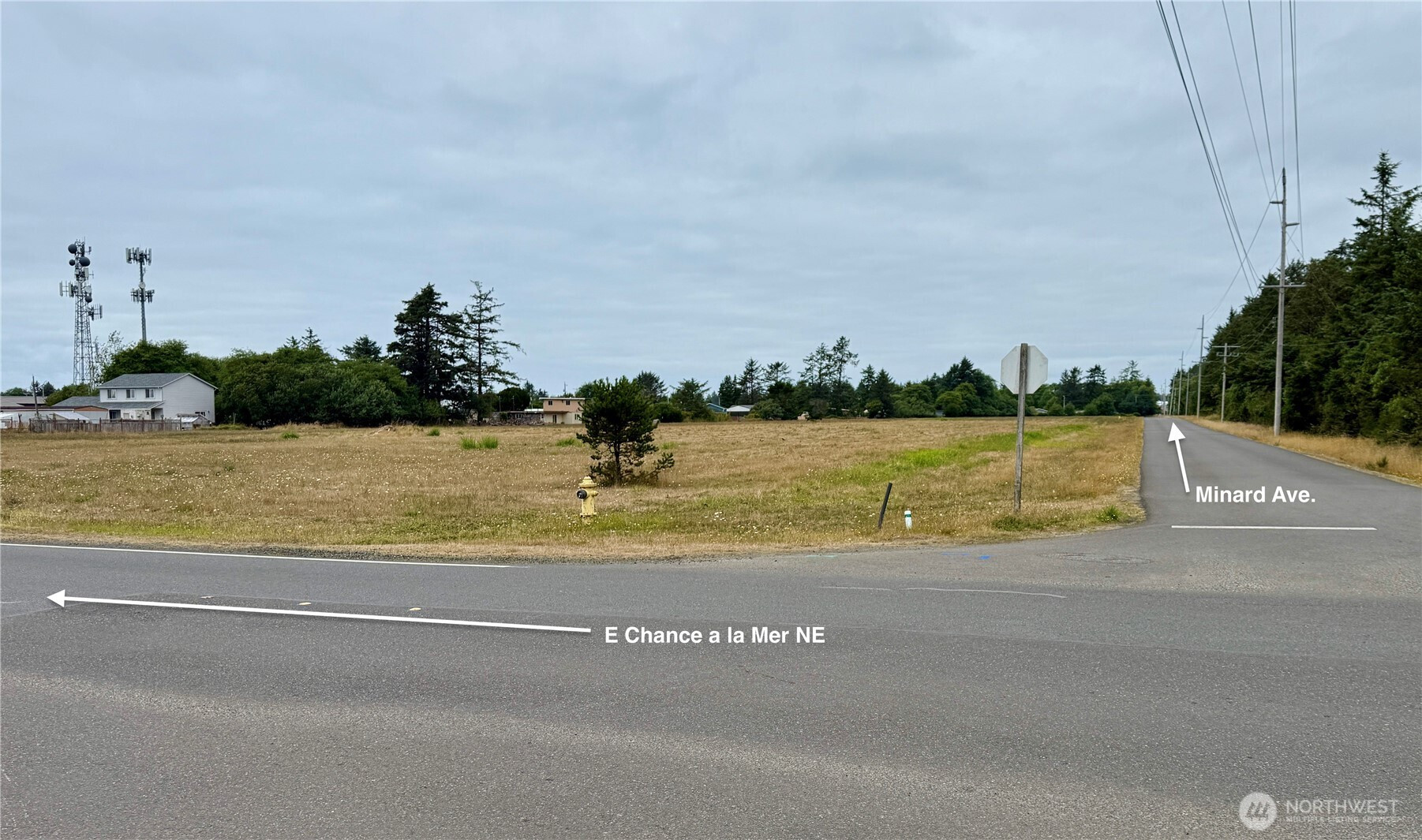 200 E Chance a la Mer NE, Ocean Shores, WA 98569