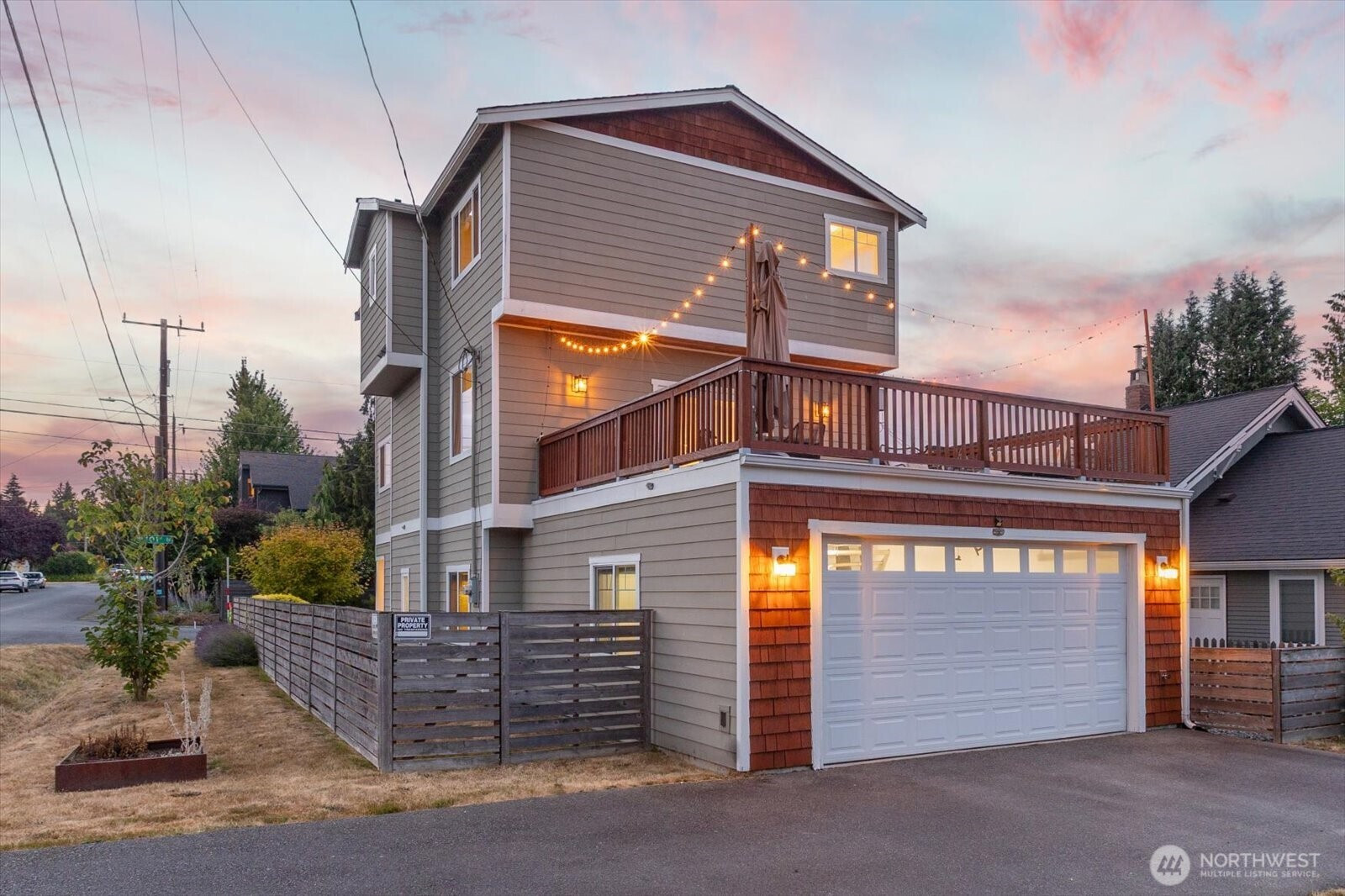 501 N 101st Street, Seattle, WA 98133