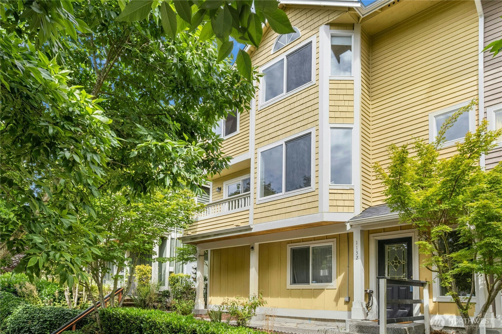 1132 Yakima Avenue S, Seattle, WA 98144